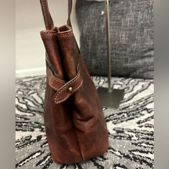 Larella Italian leather Shoulder bag - Picture 5 of 16